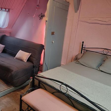 Bed and Breakfast Le Lion Dort à Cormeilles-en-Parisis Extérieur photo